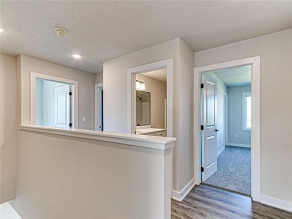 5th image of 6942 Bluebell Ct #1