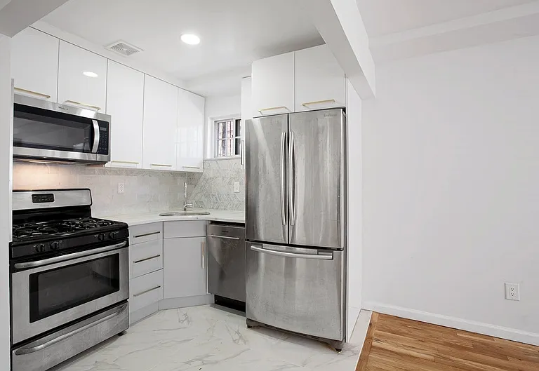 2613 Decatur Ave #1 — Photo 4