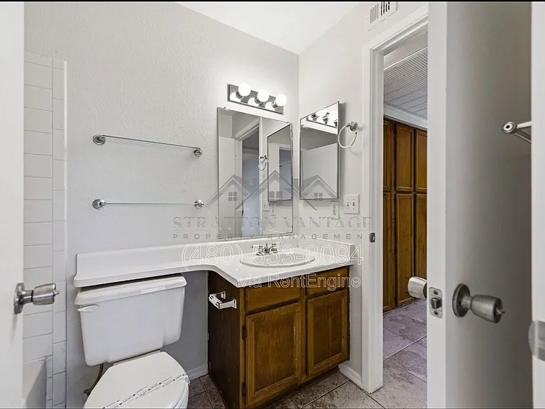 653 W Guadalupe Rd #2015 — Photo 11