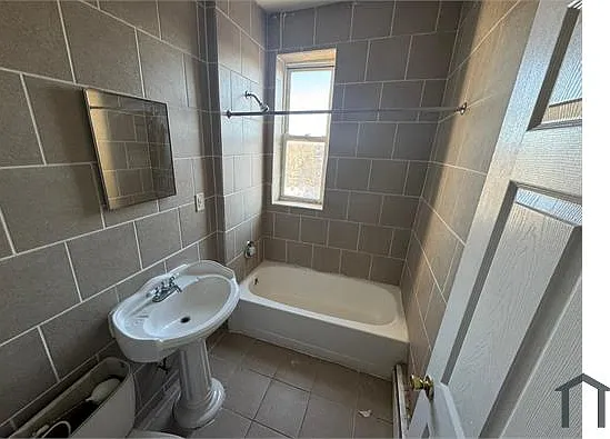 322 Park Ave #11 — Photo 5