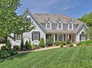 7550 Bell Rd, Shawnee, KS 66217