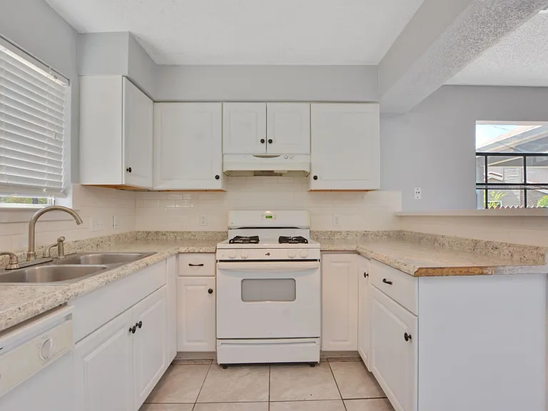 6020 Westcreek Dr #A — Photo 10