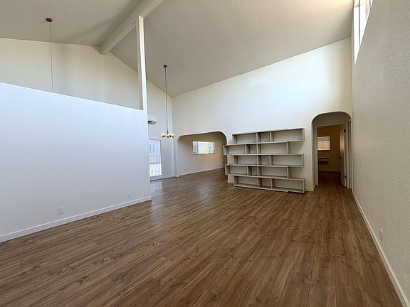 2nd image of 94-1048 Eleu St