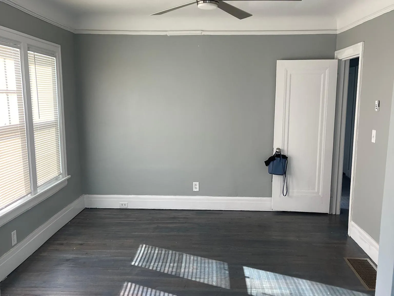 4350 W Buena Vista St — Photo 3
