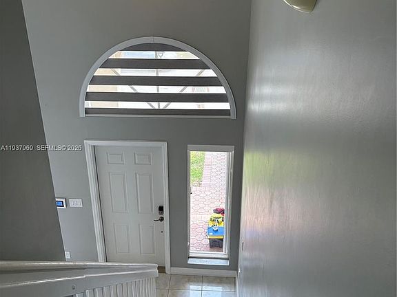 3rd image of 117 Danielle Ct