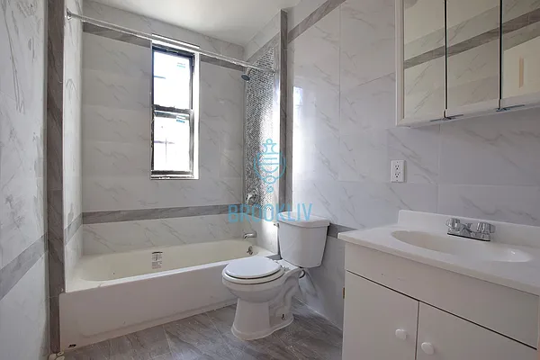 Rented by null | media 19