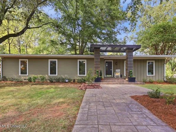 1980 Aztec Dr, Jackson, MS 39211