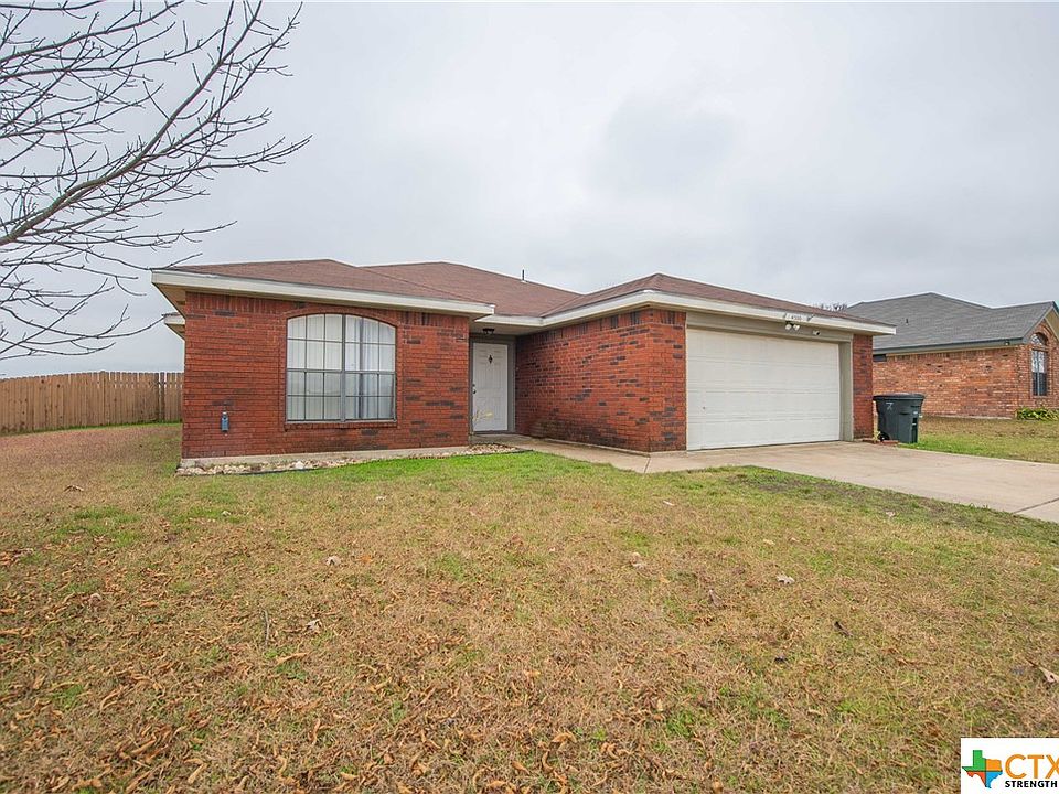 1st image of 4500 Fieldcrest Dr