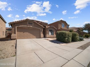 8353 S Minoan Dr, Tucson, AZ 85747