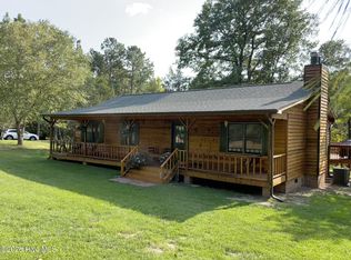 228 Windy Hill Rd, Aberdeen, NC 28315