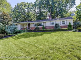 34 Iler Dr, Middletown, NJ 07748