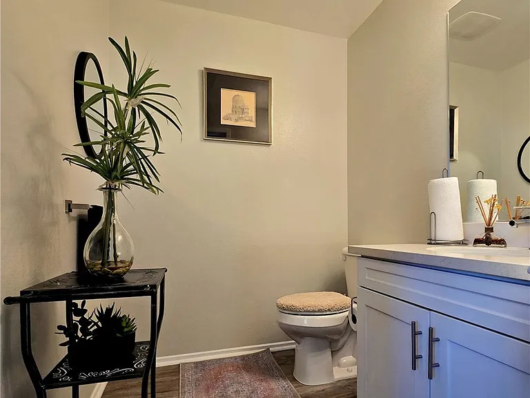 1017 Savi Dr #1017105B — Photo 1