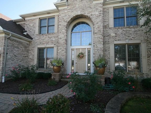 2nd image of 24833 W Winterberry Ln