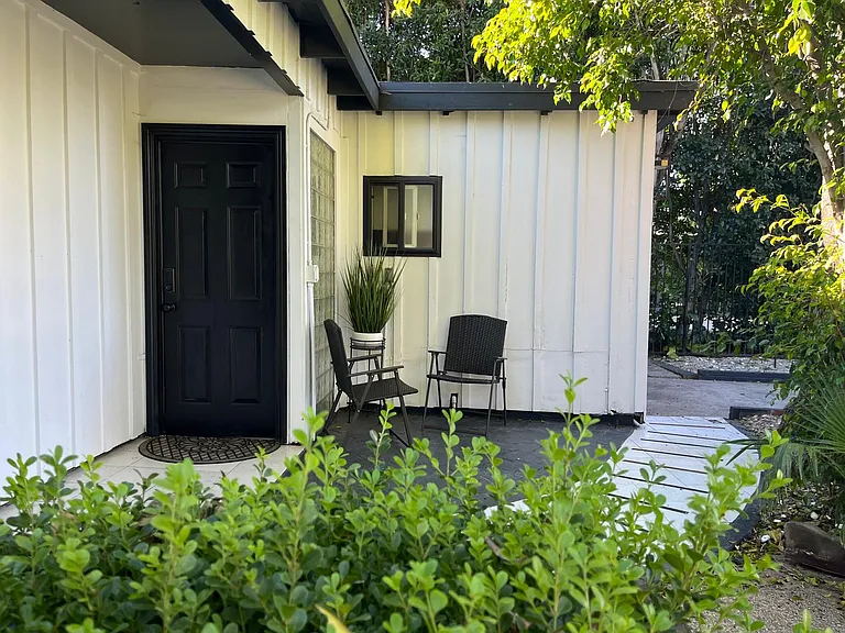 14722 Huston St #1 — Photo 7