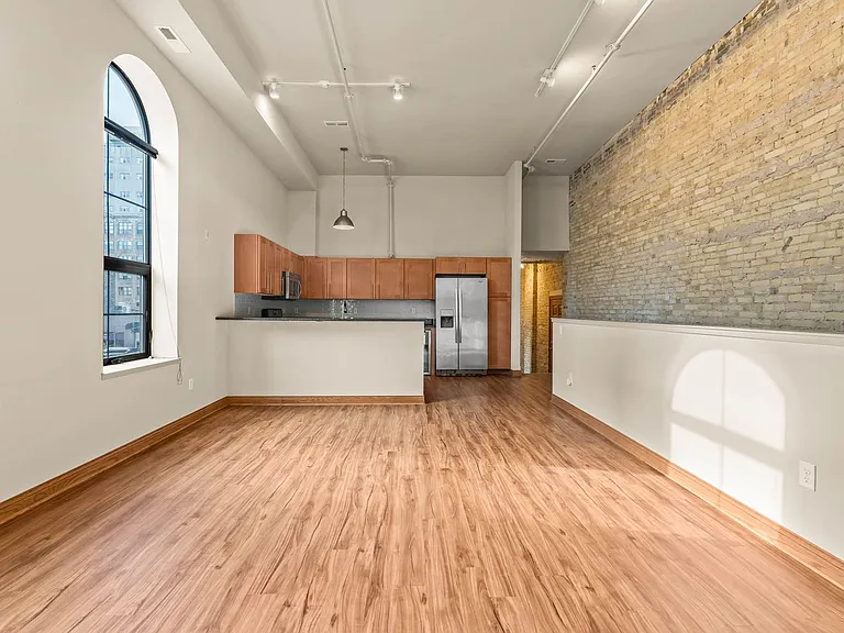 130 138 W Pittsburgh Avenue 174 #192-S — Photo 11