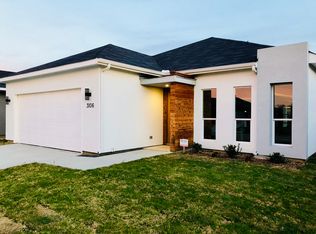3106 Landrum Lakes Ct, Dallas, TX 75212