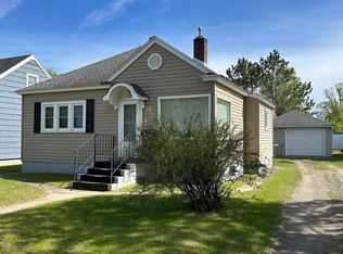 208 SE 1st St, Grand Rapids, MN 55744