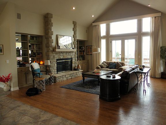 Great Room with gas fireplace