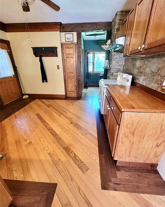 2948 Rockefeller Rd, Willoughby Hills, OH 44092 Zillow