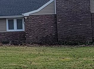 9909 Stoughton Rd, Fairfax, VA 22032