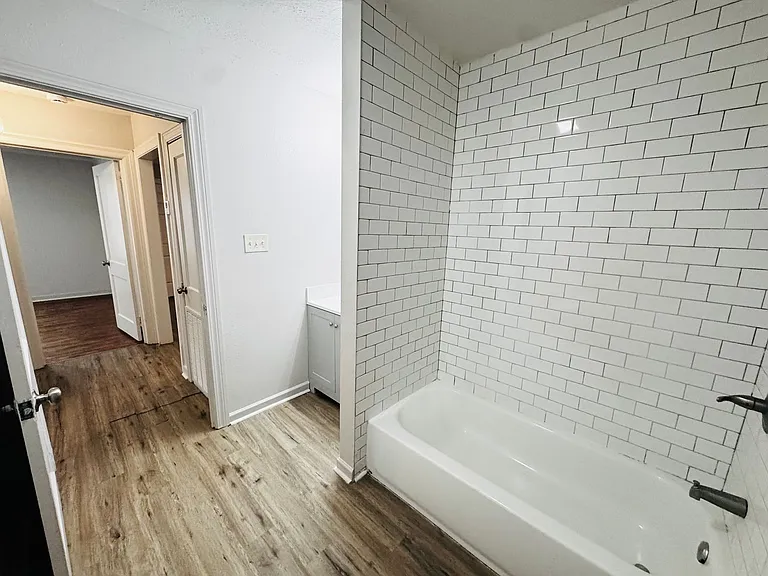 4431 Adams Ave — Photo 28