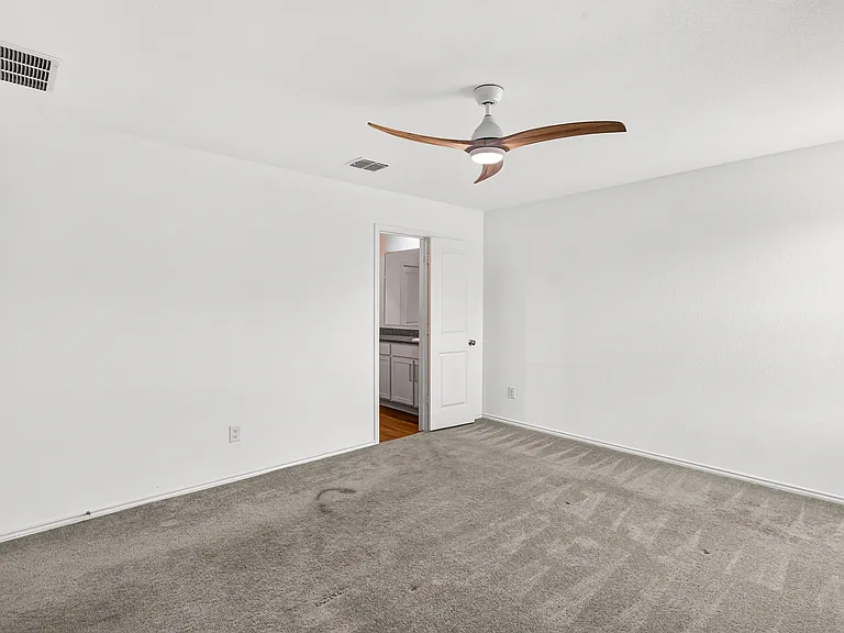 1033 Sourgum St — Photo 30