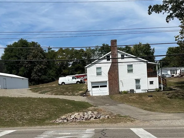 3585 East Pike, Zanesville, OH 43701