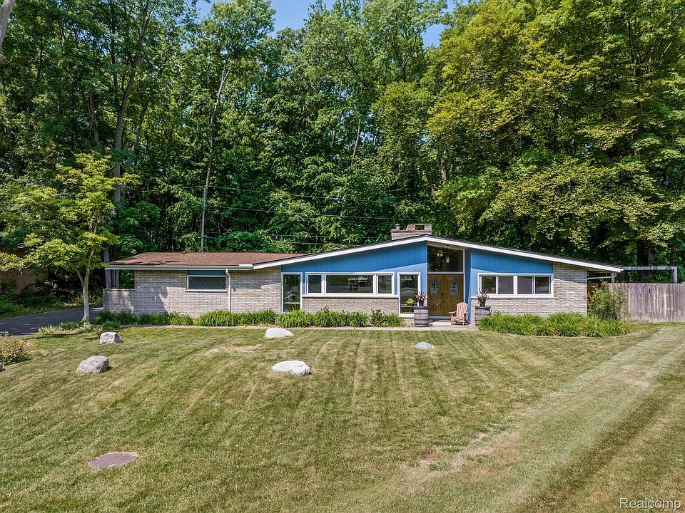 1st image of 20302 Forestwood St