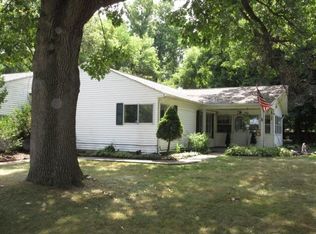 305 Furlong Ct, Fenton, MI 48430