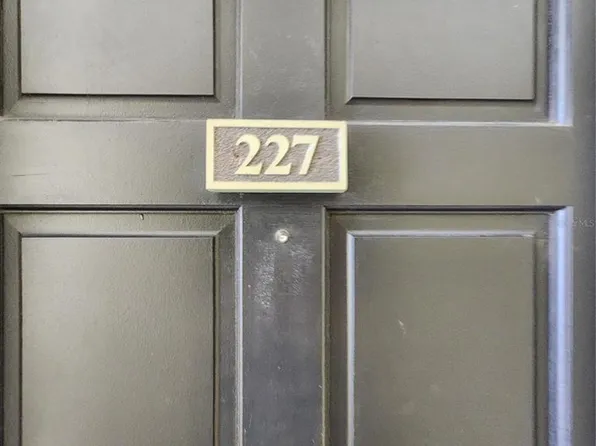 3206 W Azeele St APT 227, Tampa, FL 33609