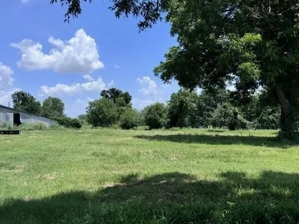 6319 Fm 1489 Rd, Fm, TX 77423
