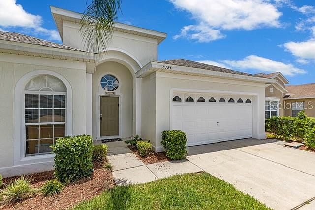 1st image of 8124 Fan Palm Way
