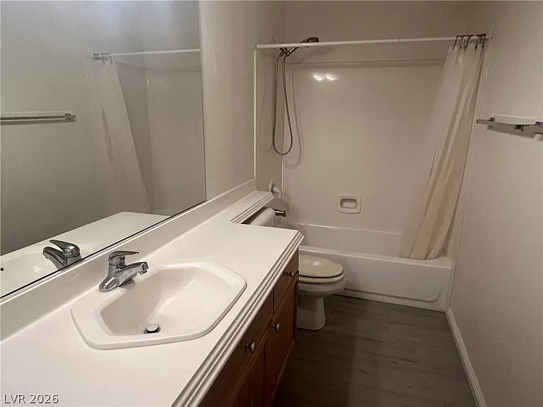 3889 Palm Island Ct — Photo 16