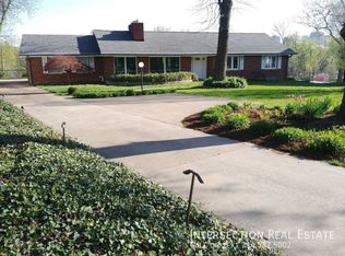 3 Saint Marys Knls, Saint Louis, MO 63124