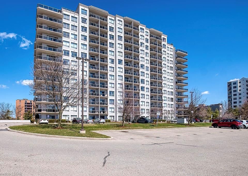 353 Commissioners Rd W #812, London, ON N6J 0A3 | Zillow