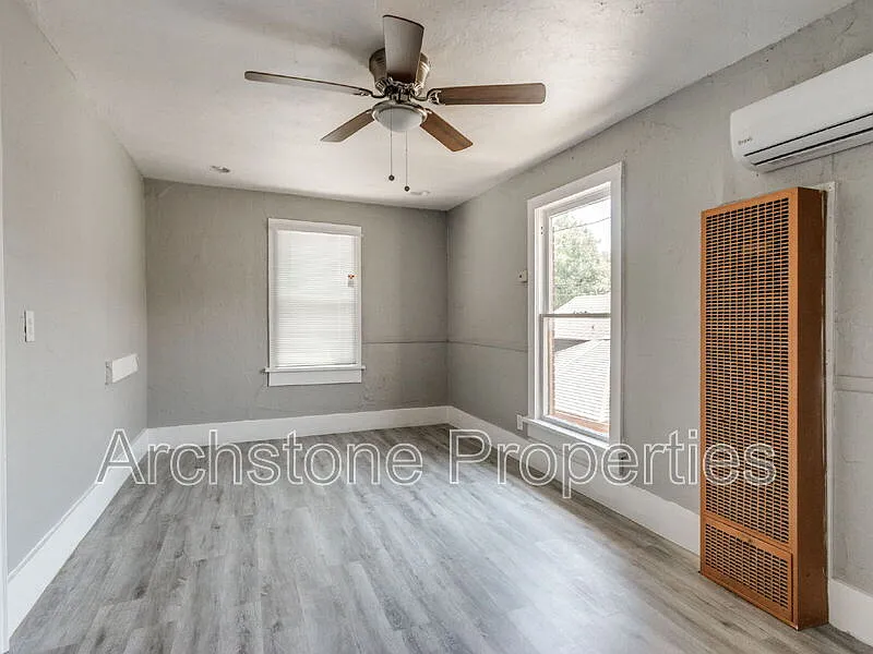 1 bed, 1.0 bath, 600 sqft, $645 — Photo 2