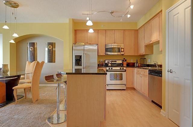 1st image of 500 E Grant St APT 1609