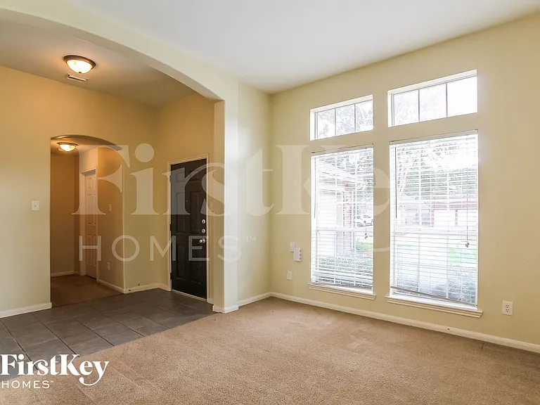 3507 Banks Run Ln — Photo 3