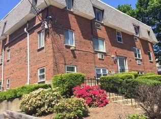 437 Willard St APT 11, Quincy, MA 02169