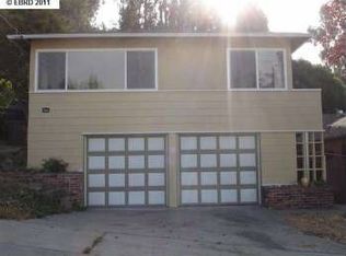 7820 Sanford St, Oakland, CA 94605