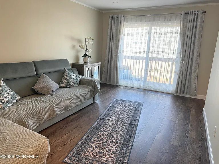 15 Beachway Ave #10 — Photo 14