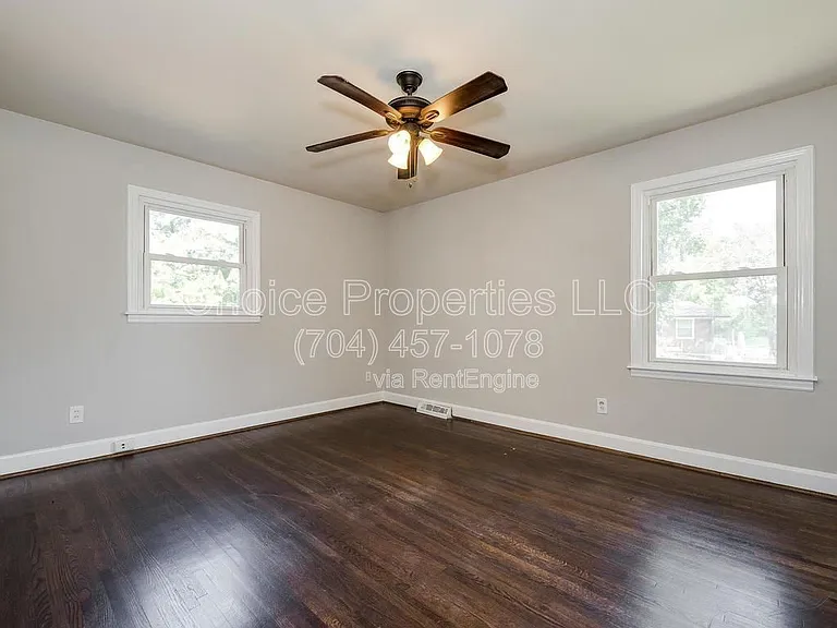 6827 Woodstream Dr — Photo 15