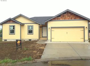 228 NW Sagan Loop, Sheridan, OR 97378