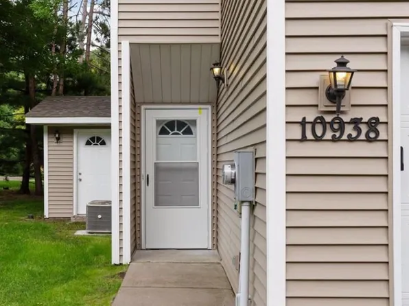 10938 Johnson St NE, Blaine, MN 55434