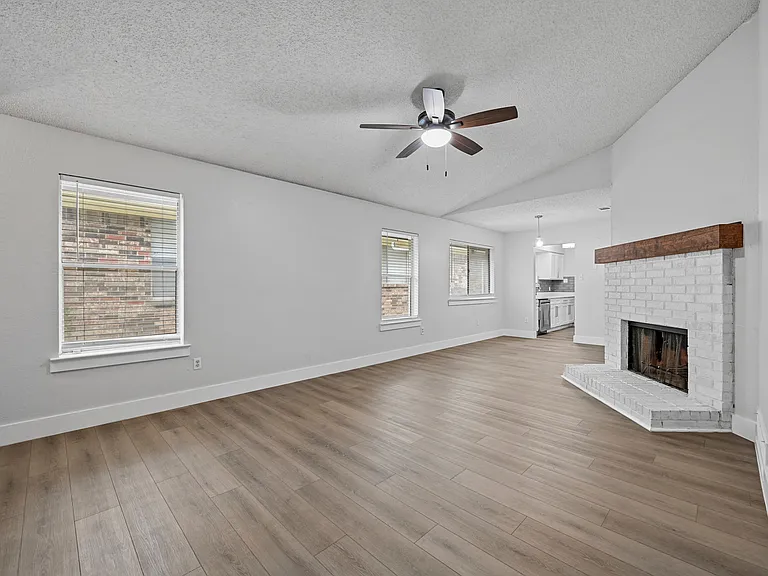 4917 Geddes Ave #4917 — Photo 4
