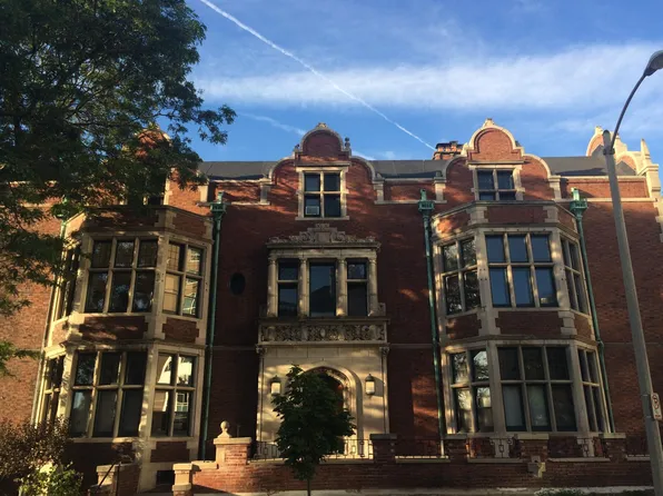 1537 N Prospect Ave APT 1, Milwaukee, WI 53202