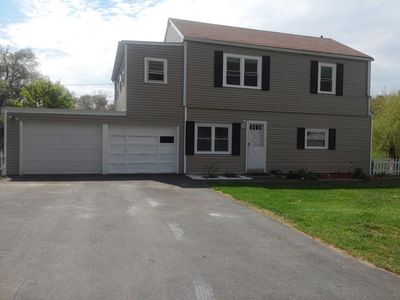 89 Kingston St, Dartmouth, MA, 02747