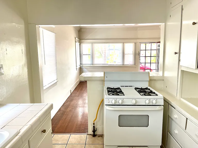 349 Molino Ave #351 — Photo 7