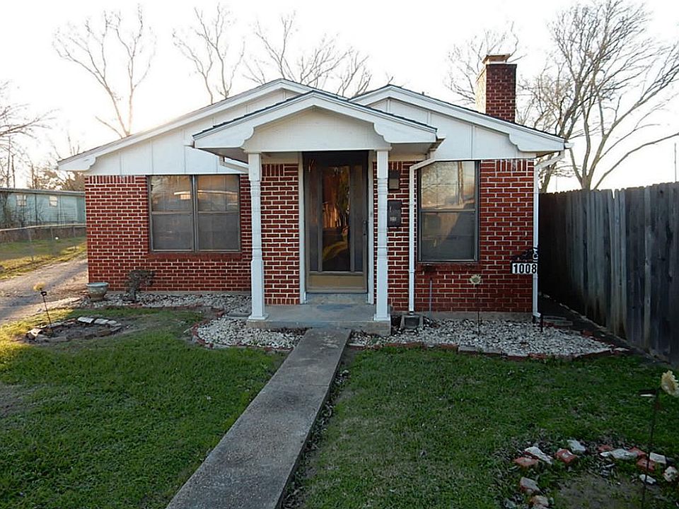 1st image of 1008 Avenue D