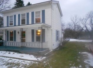 43 Grove St, Mount Morris, NY 14510